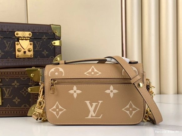 Cheap POCHETTE METIS VUITTON WEST EAST LOUIS 0714